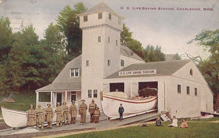Station Charlevoix History